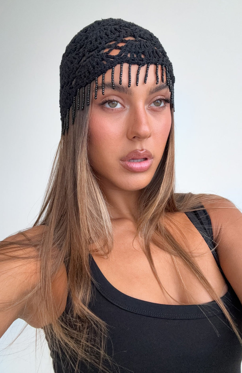 White Fox Maja Crochet Hat Black
