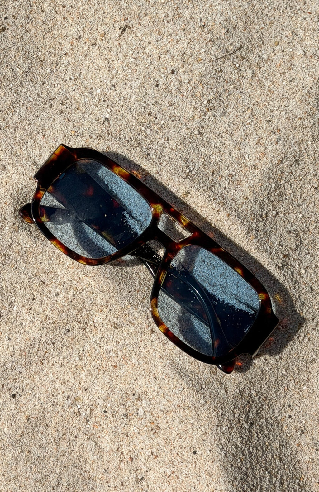 White Fox Tirza Sunglasses Tortoise/Blue