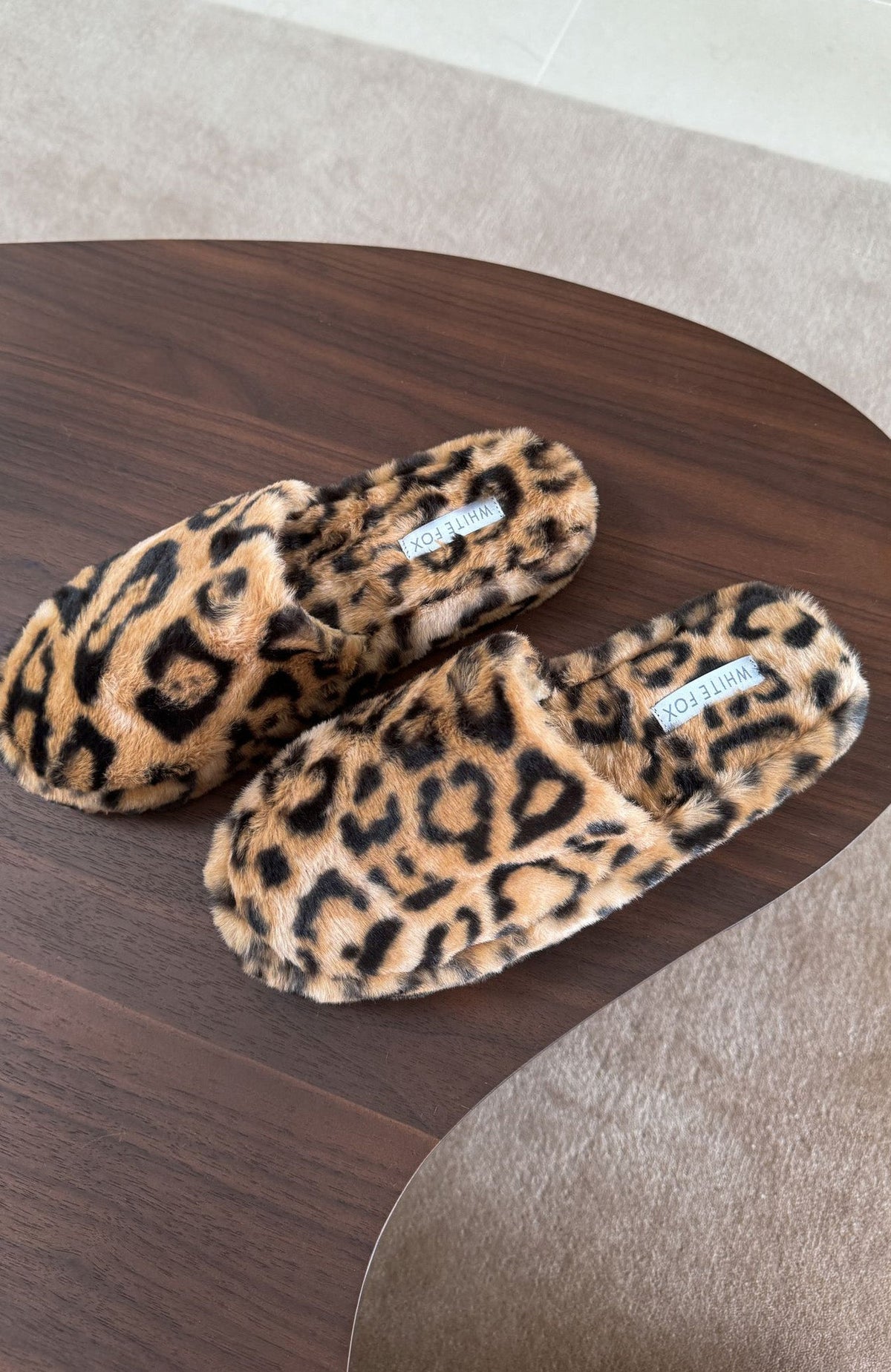 White Fox Carly Slippers Leopard