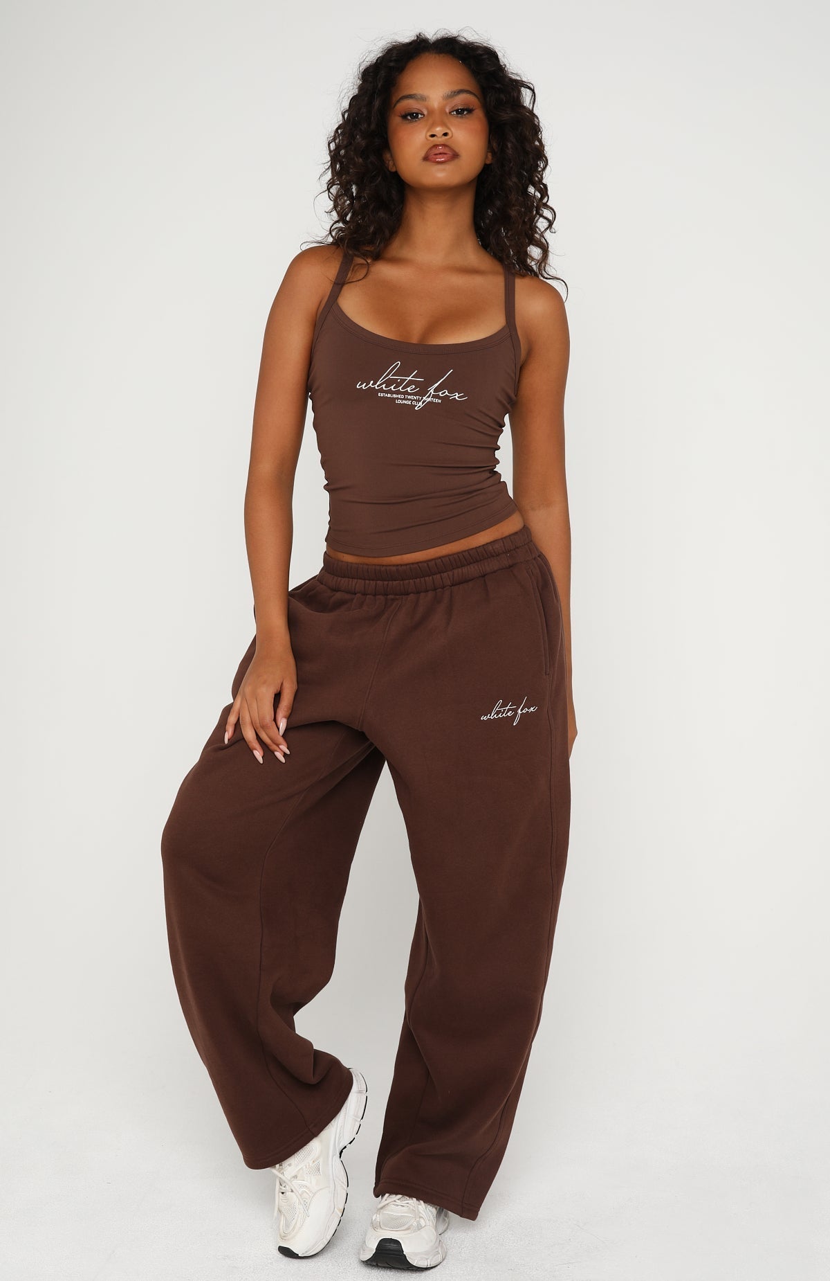 White Fox Know What You Want Barrel Leg Sweatpants Chocolate