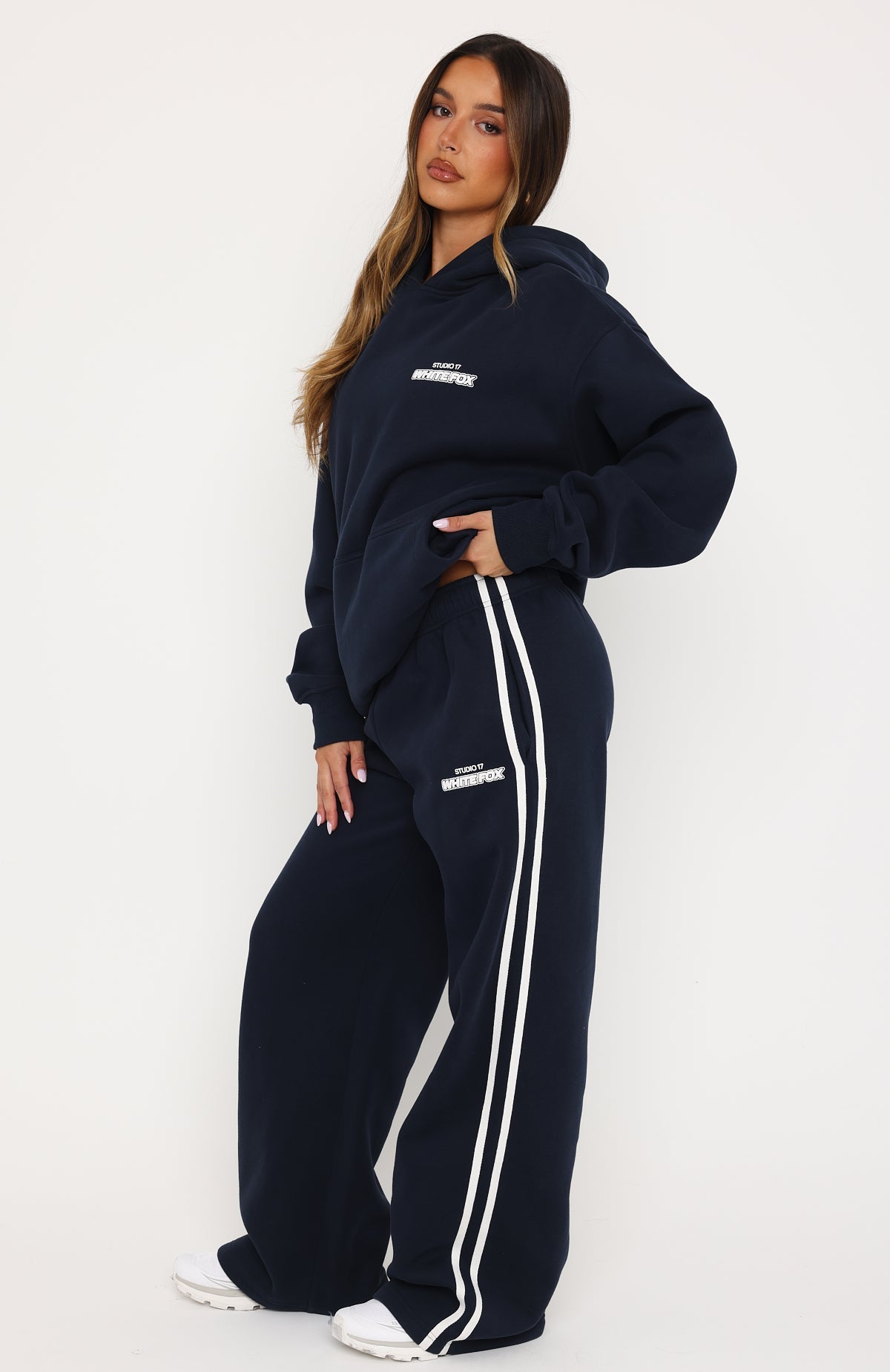 White Fox Studio 17 Spencer Wide Leg Sweatpants Navy
