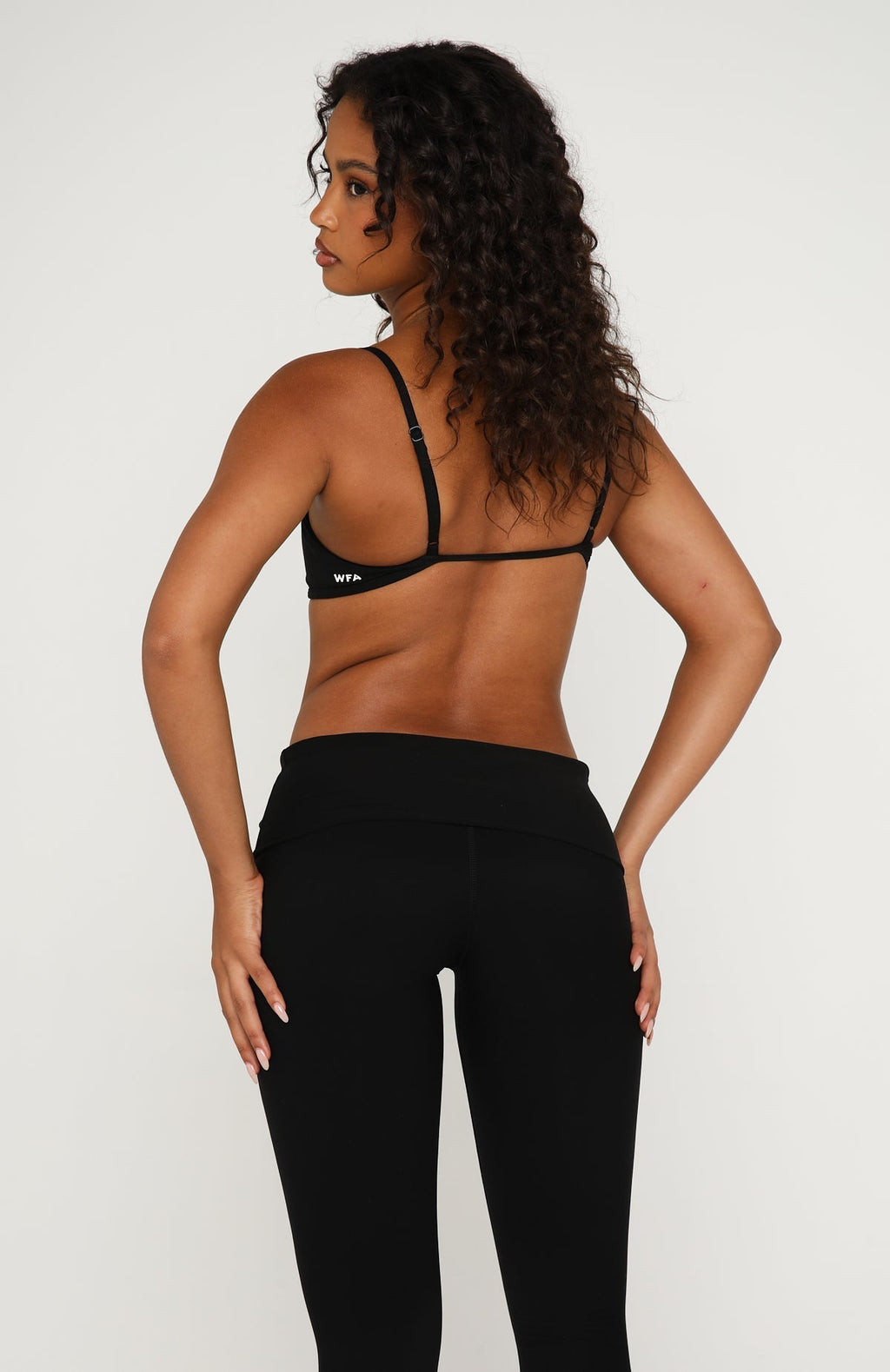 White Fox Blitz Sports Bra Black