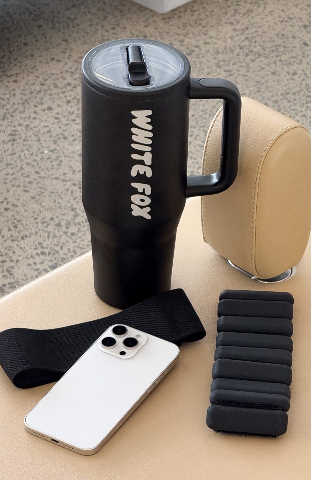 White Fox Stellan Drink Bottle 1.2 Litre Black
