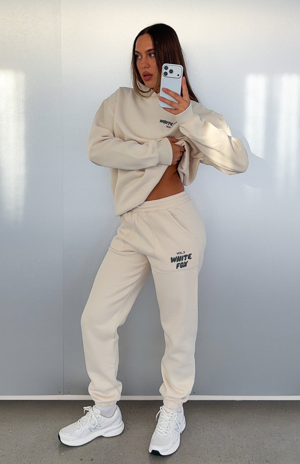 White Fox Offstage Sweatpants Pebble
