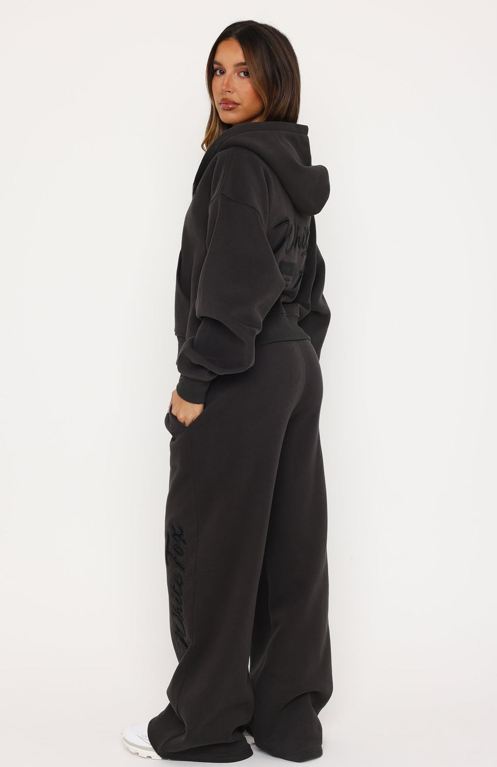 White Fox Studio 17 Willa Wide Leg Sweatpants Charcoal
