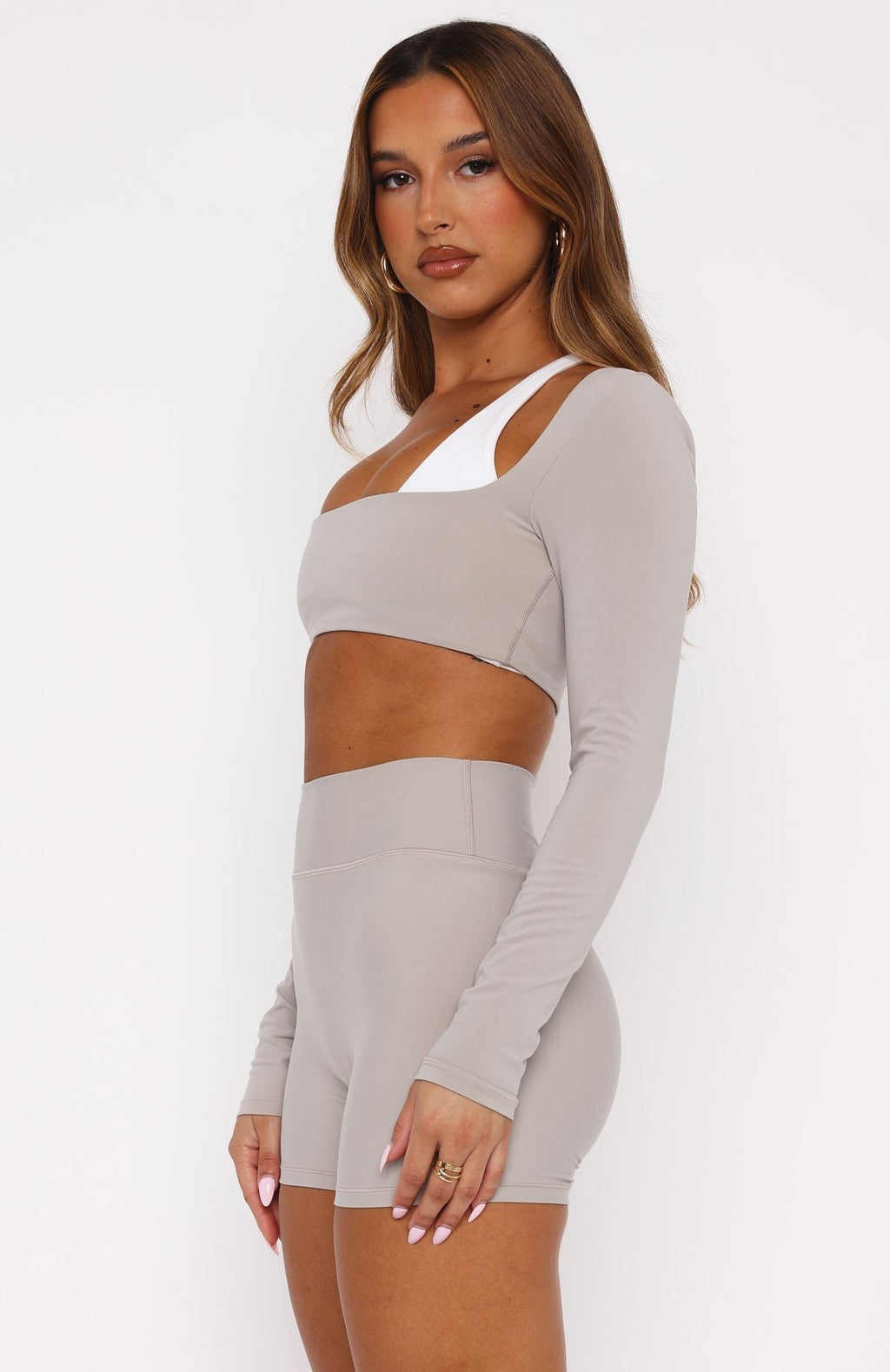 White Fox Keep Up High Waisted Shorts 4" Pebble