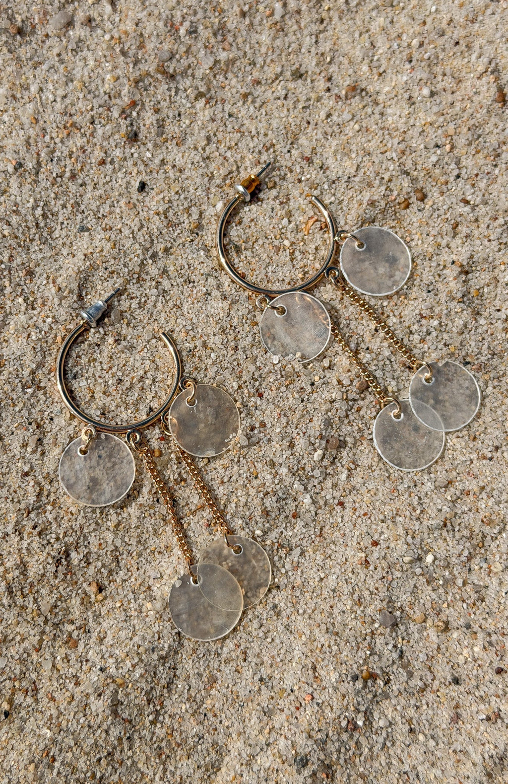 White Fox Makaio Earrings Gold