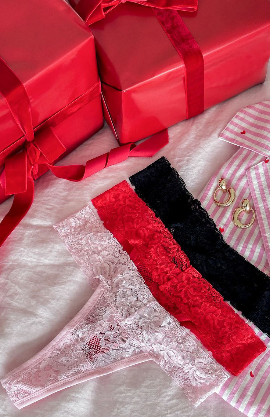 White Fox Heart Strings Underwear Set Red/Pink/Black