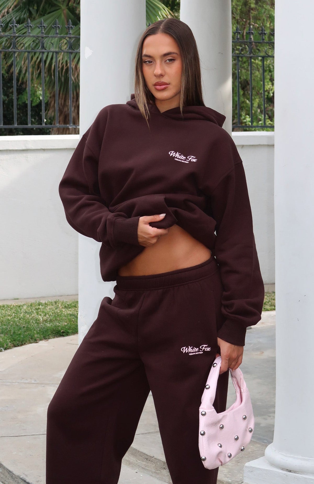 White Fox Verano Sixteen Lilia Oversized Hoodie Chocolate