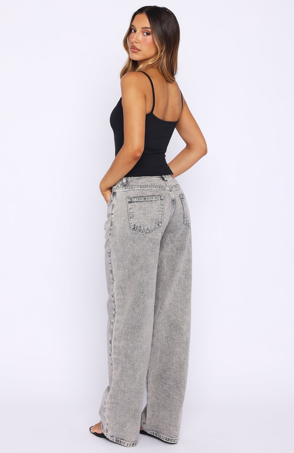 White Fox Bring The Style Low Rise Wide Leg Jeans Washed Grey