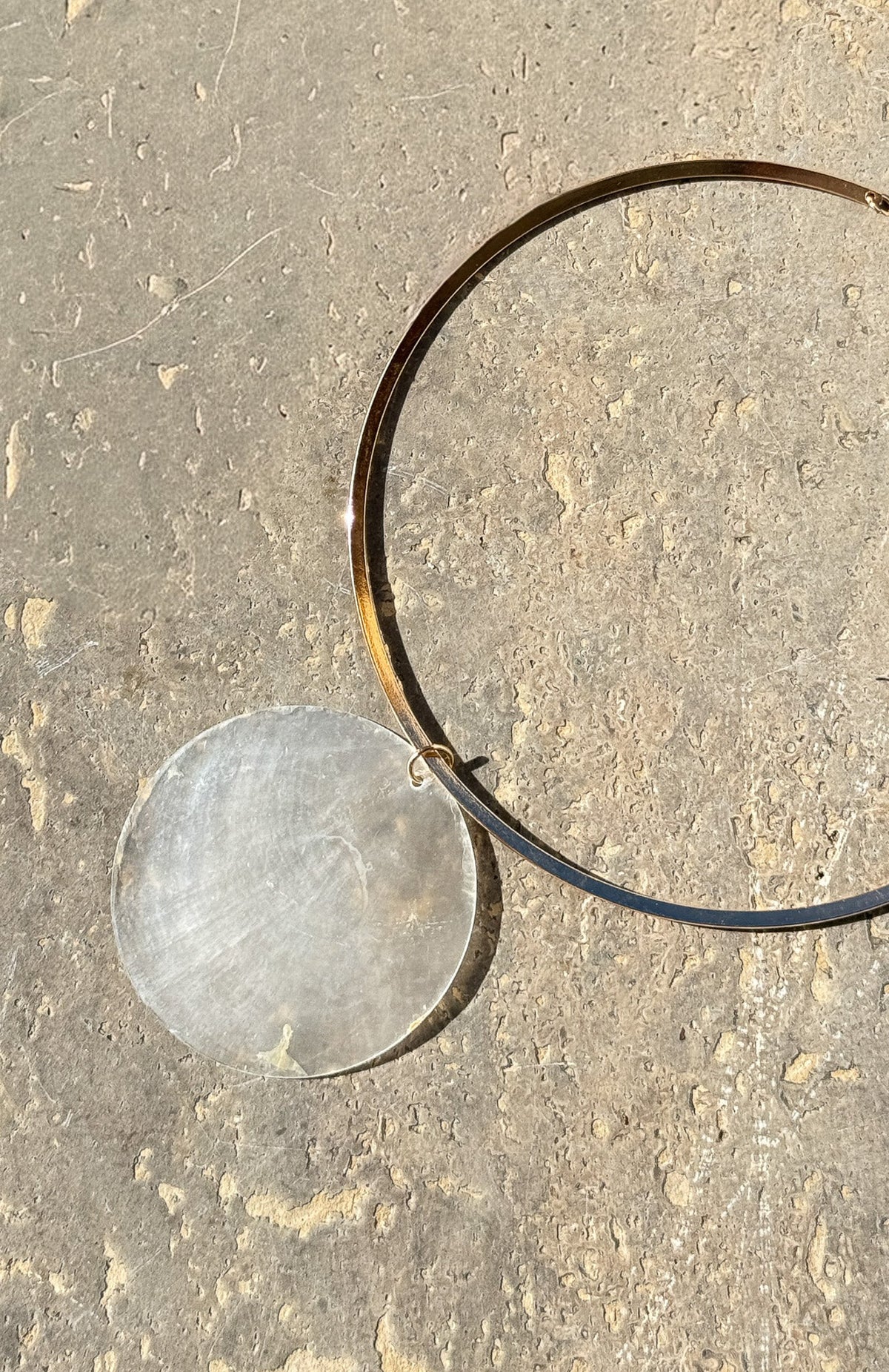 White Fox Makaio Necklace Gold