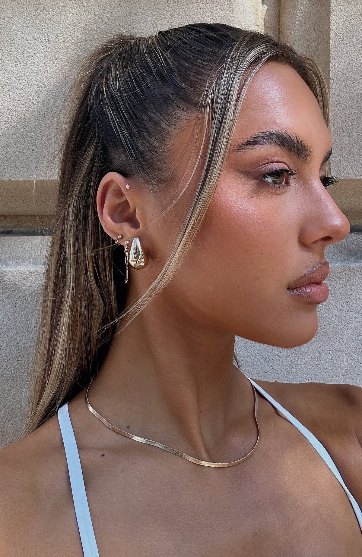 White Fox Arabella Earrings Gold