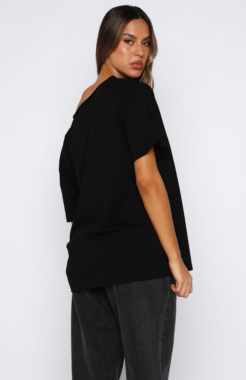 White Fox Give Me Options Off Shoulder Tee Black