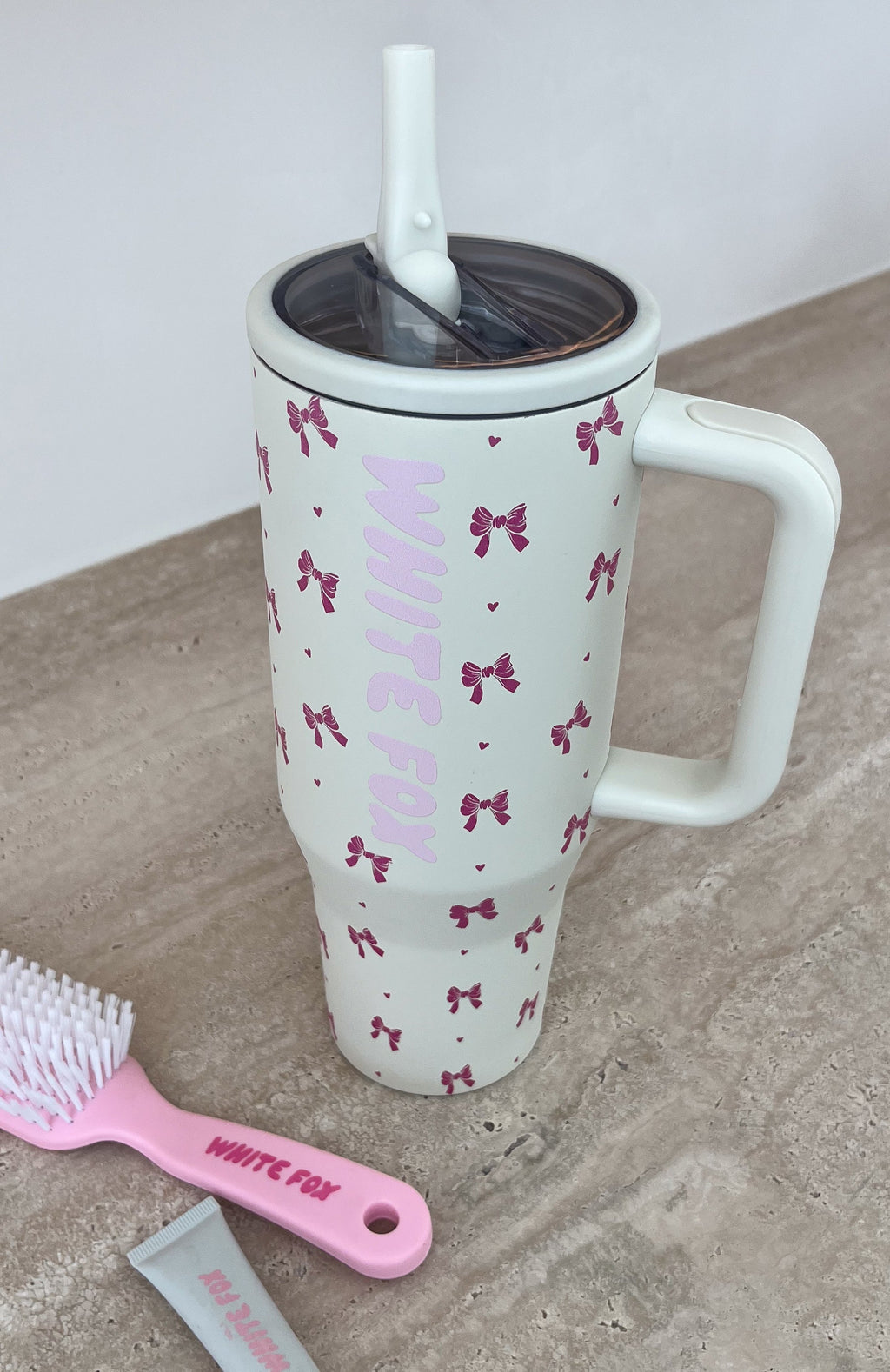 White Fox Colson Drink Bottle 1.2 Litre Cream Bows