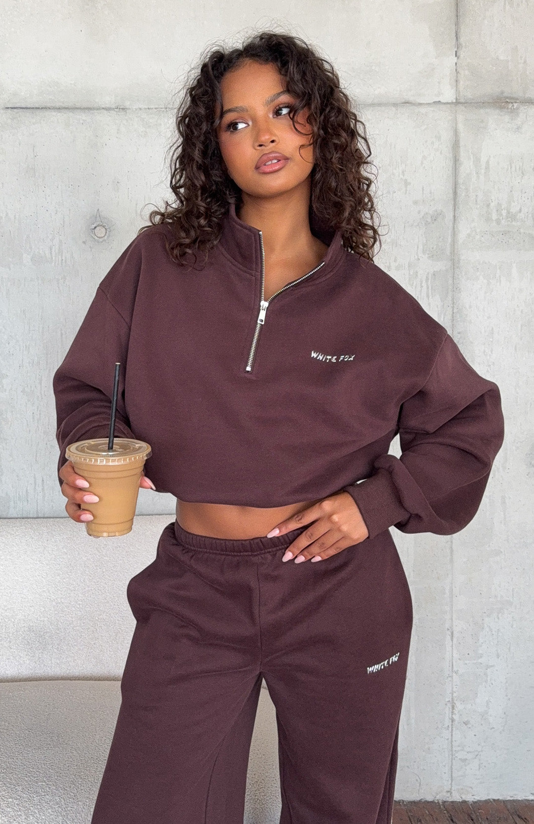 White Fox Test Drive Boxy Quarter Zip Sweater Chocolate