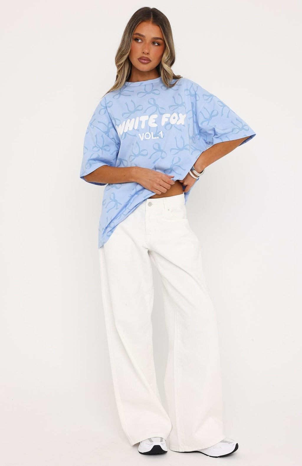 White Fox Vol. 1 Oversized Tee Blue Bow