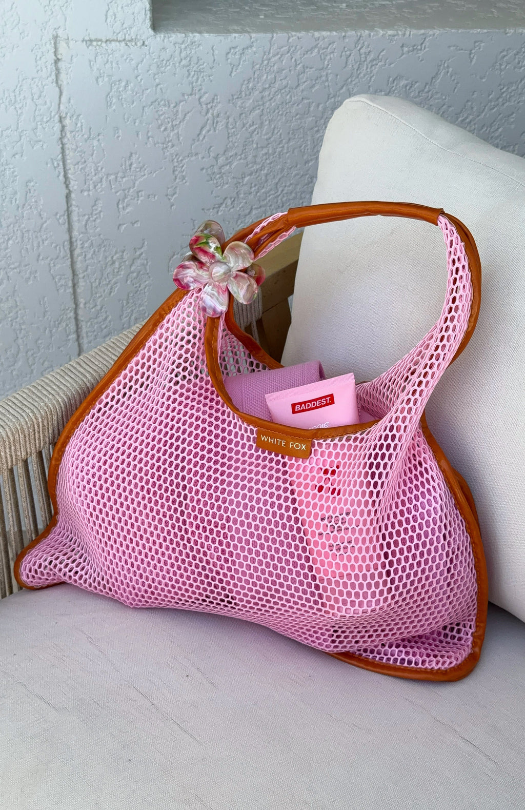 White Fox Graysen Shoulder Bag Pink/Orange