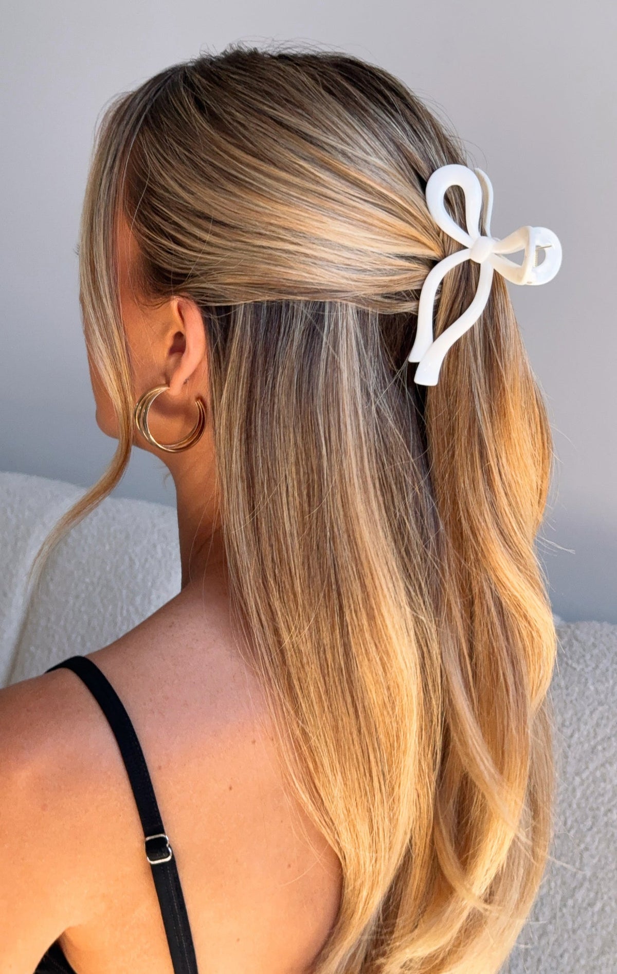 White Fox Milena Hair Clip Cream