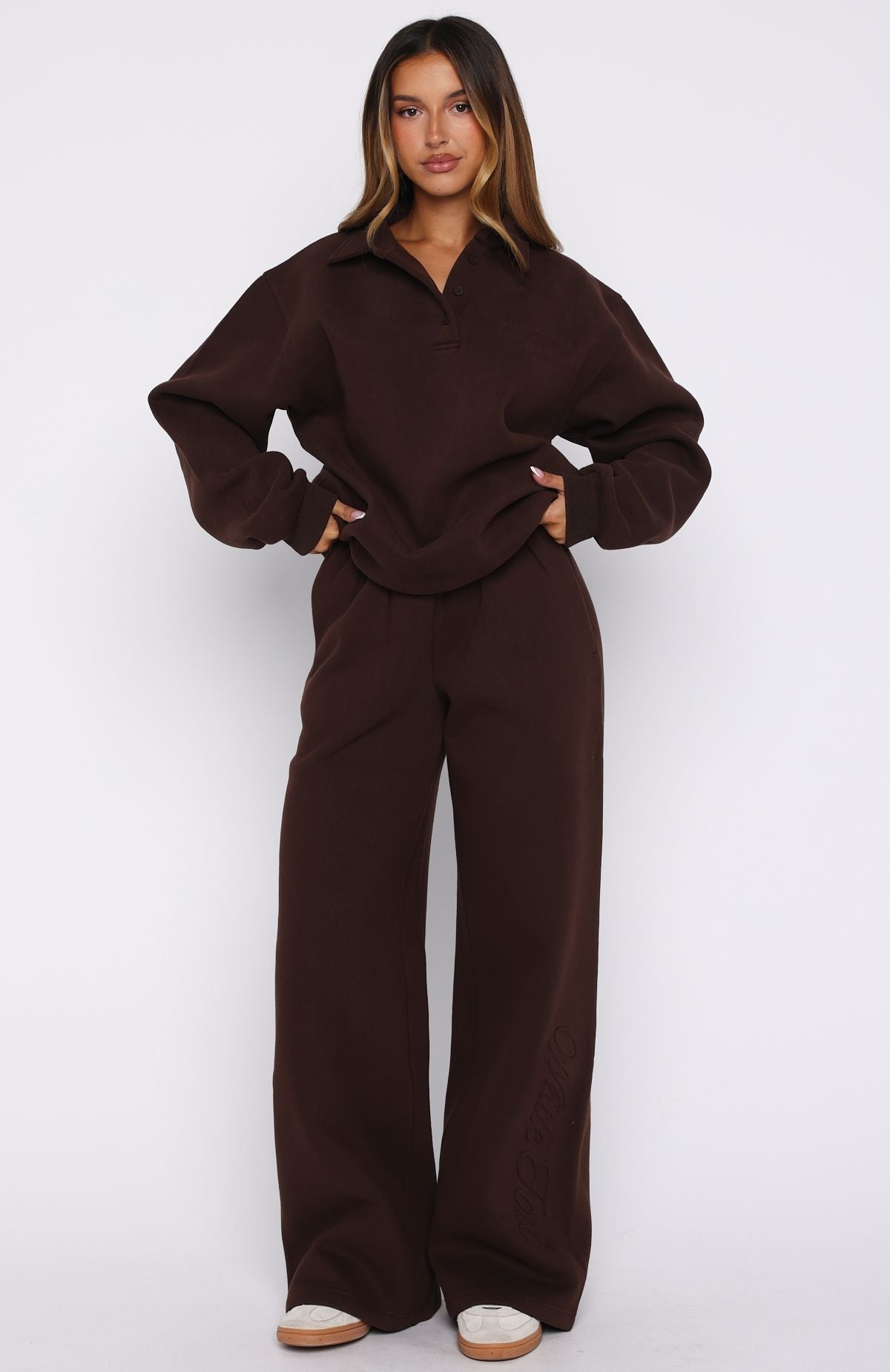 White Fox Chill Moves Wide Leg Sweatpants Chocolate