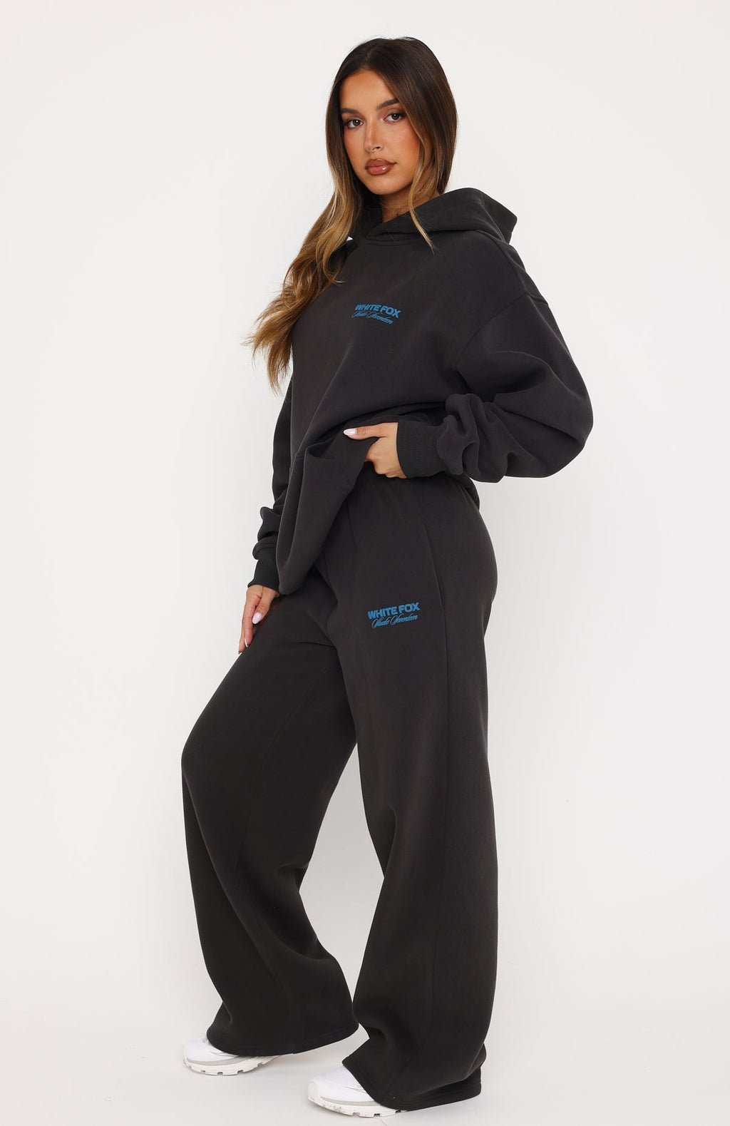 White Fox Studio 17 Tallulah Wide Leg Sweatpants Charcoal