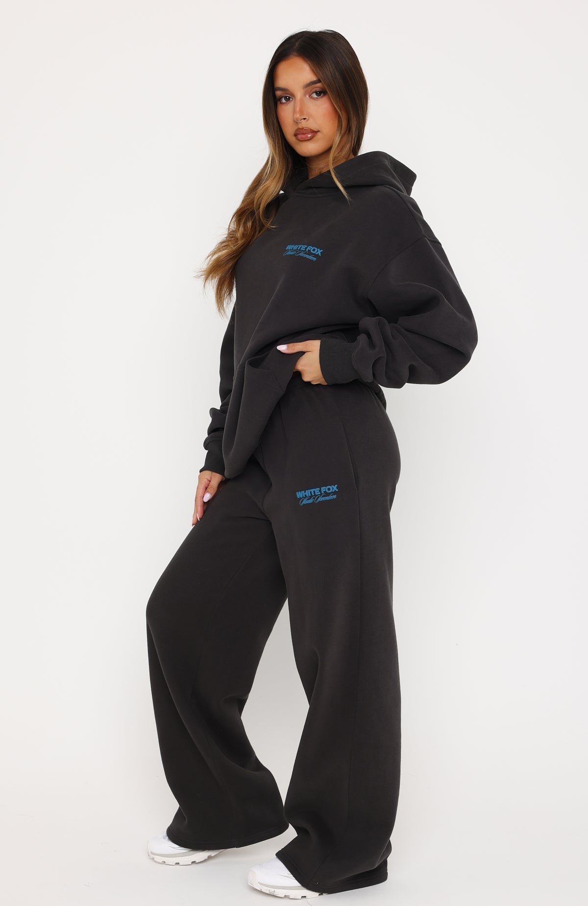 White Fox Studio 17 Tallulah Wide Leg Sweatpants Charcoal