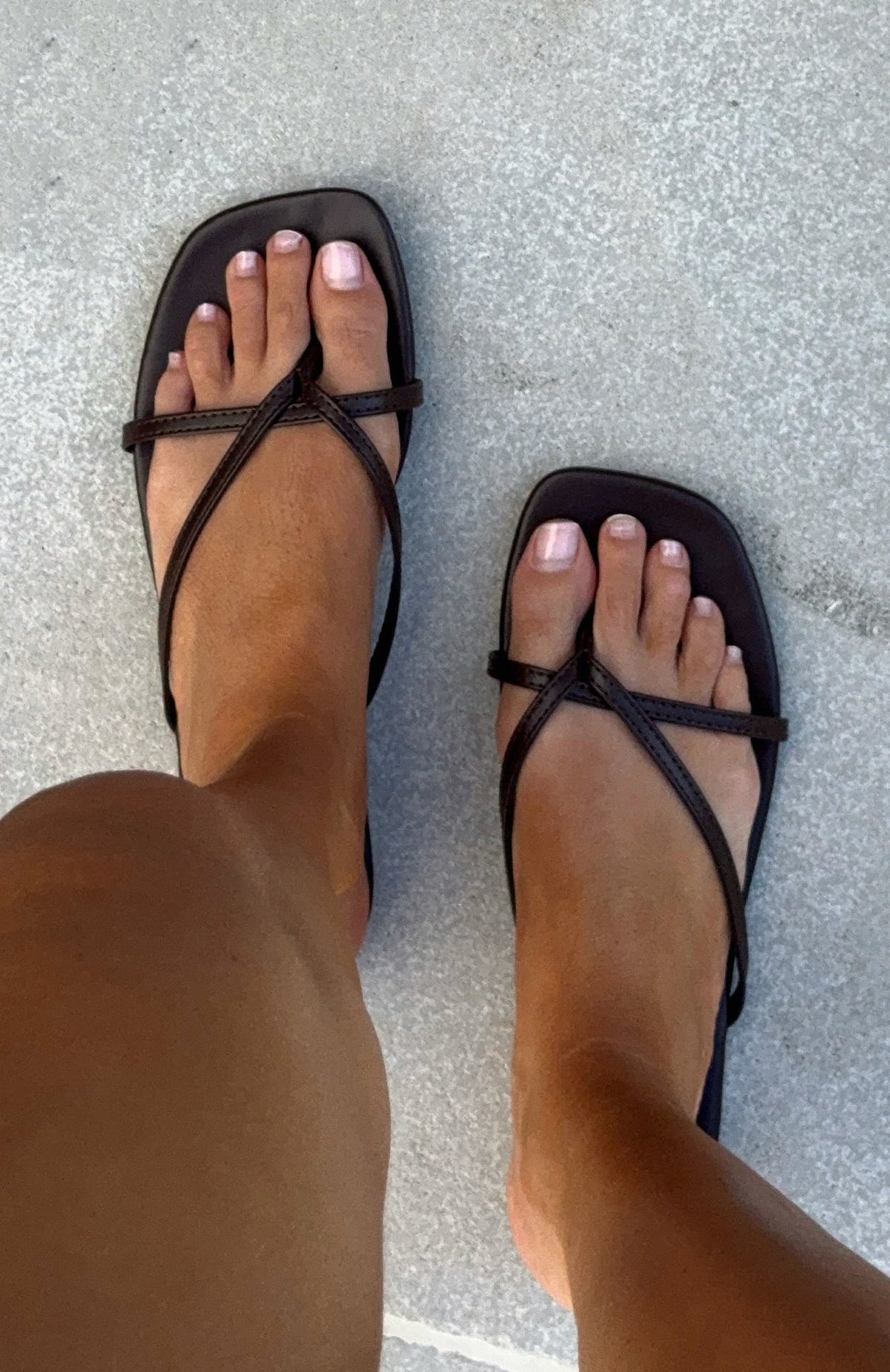 White Fox Ailani Thong Sandals Chocolate