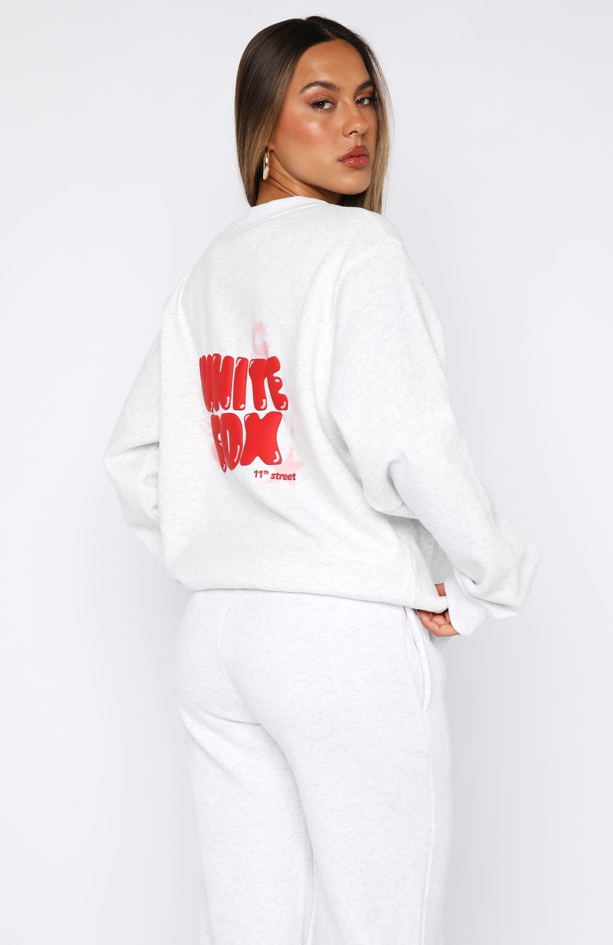 White Fox 11th Street Sweet Kisses Oversized Sweater Cherry Glaze