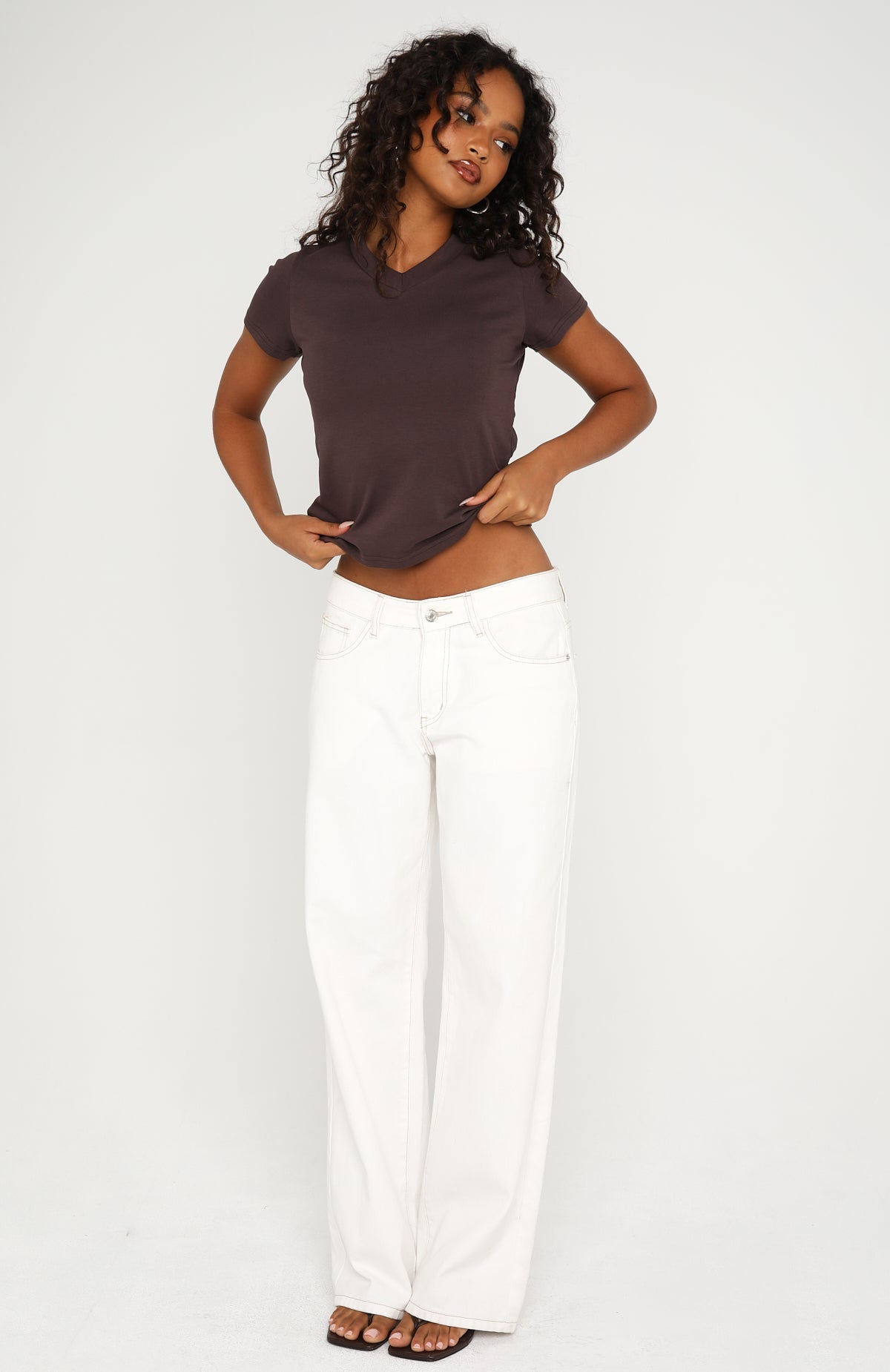 White Fox On The Hunt V Neck Top Chocolate