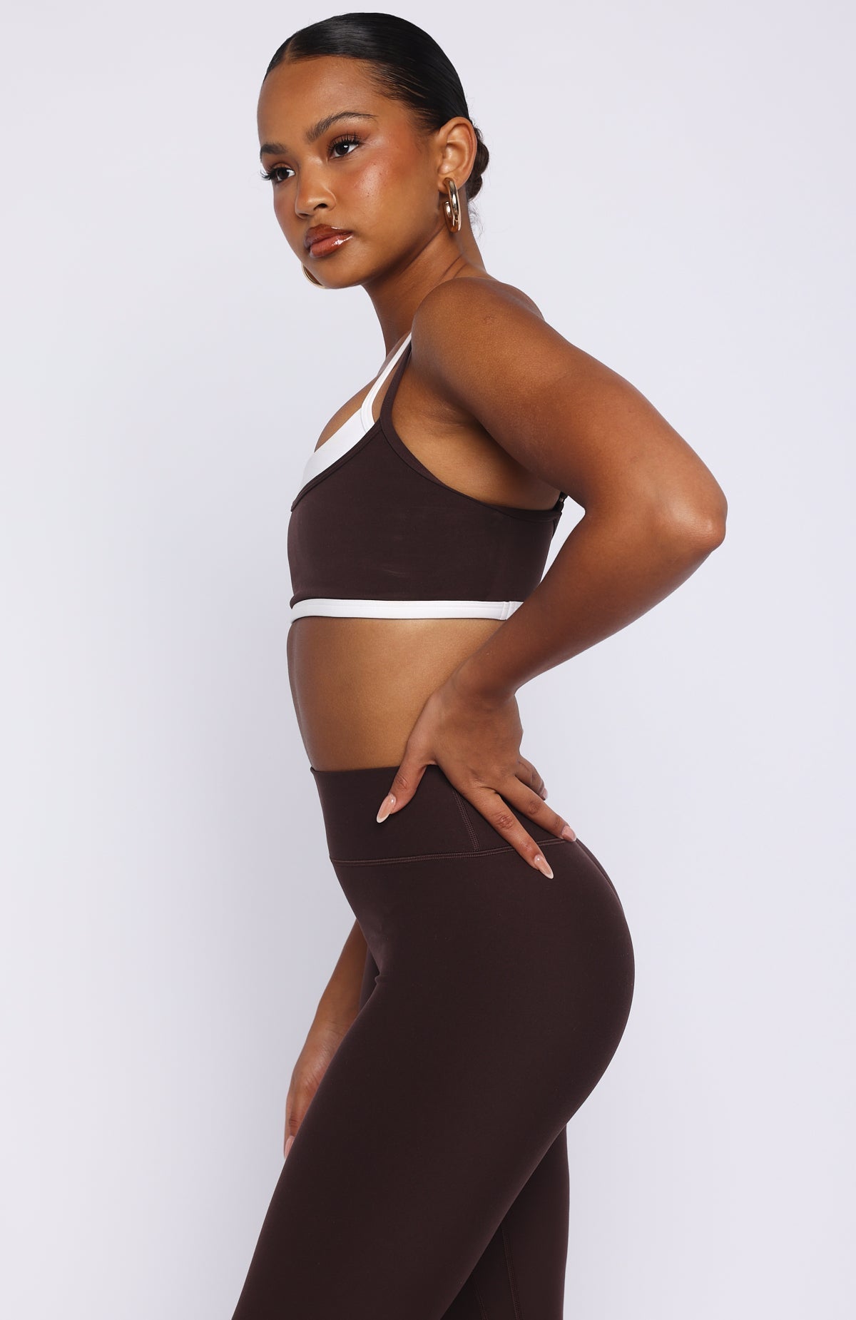 White Fox All The Glory Sports Bra Dark Chocolate/White