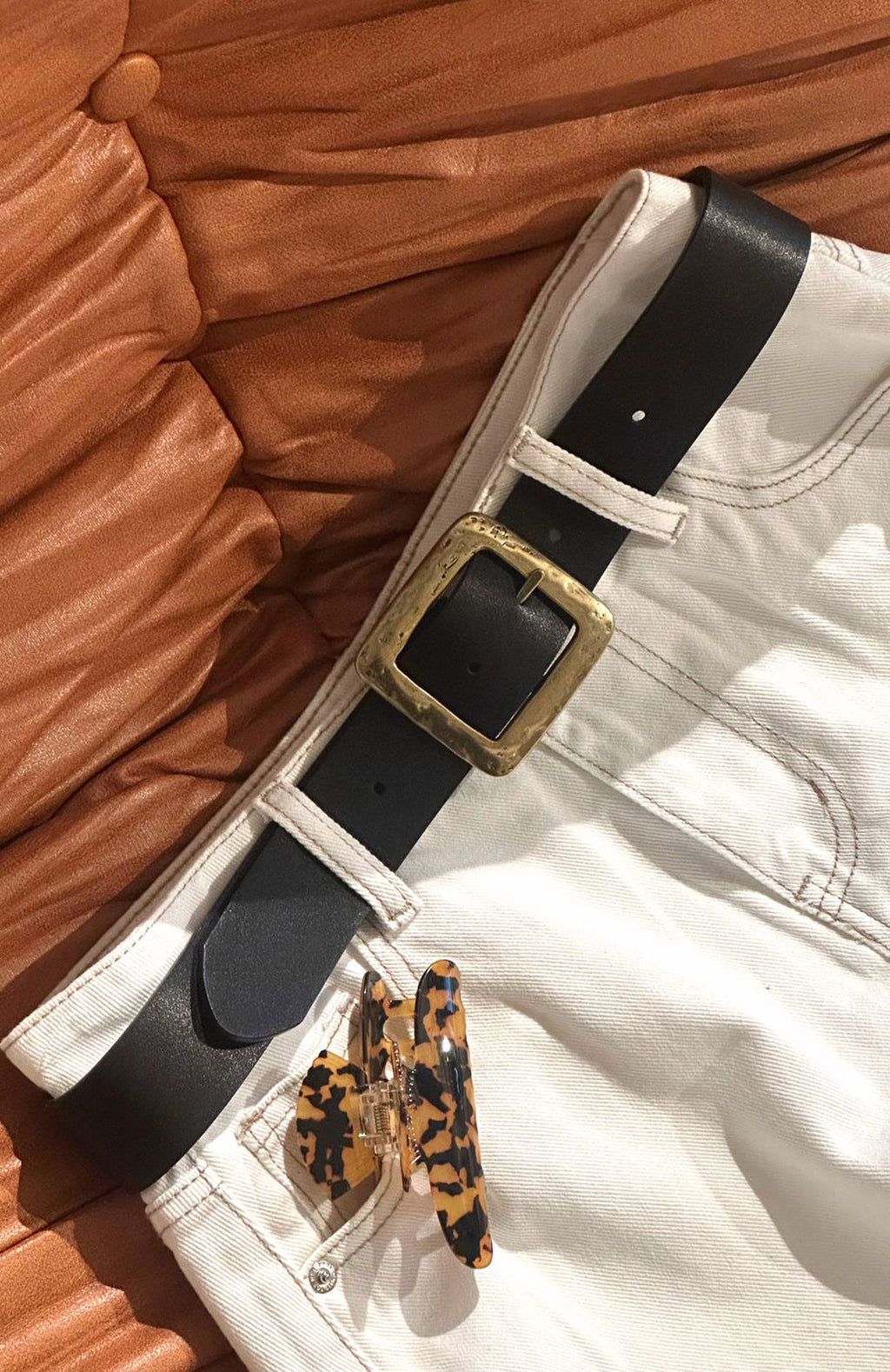 White Fox Esme Belt Black/Gold
