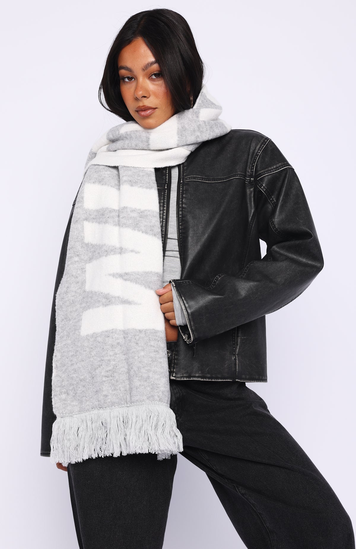 White Fox Falsetto Scarf Grey