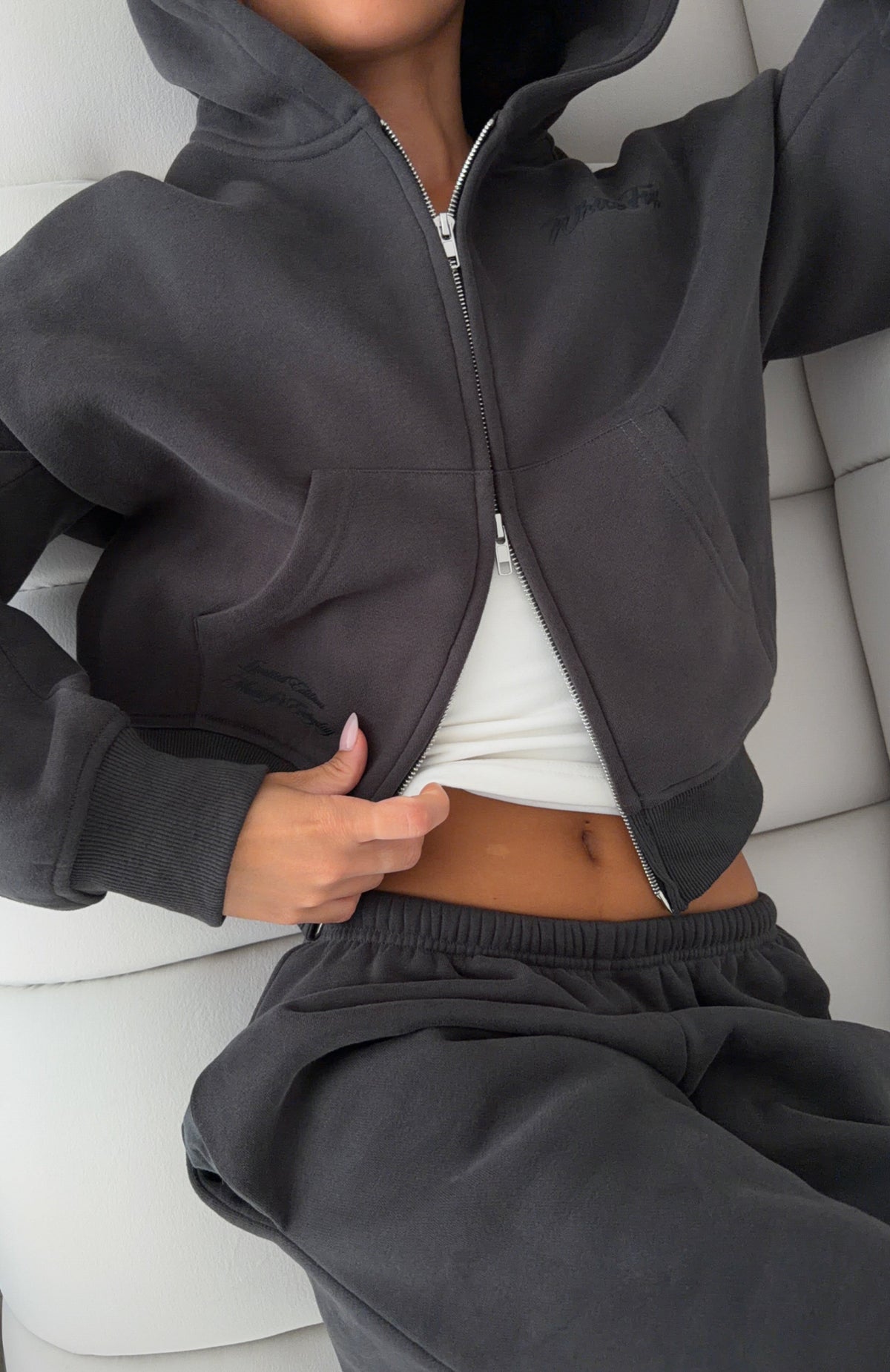 White Fox Studio 17 Willa Boxy Zip Front Hoodie Charcoal