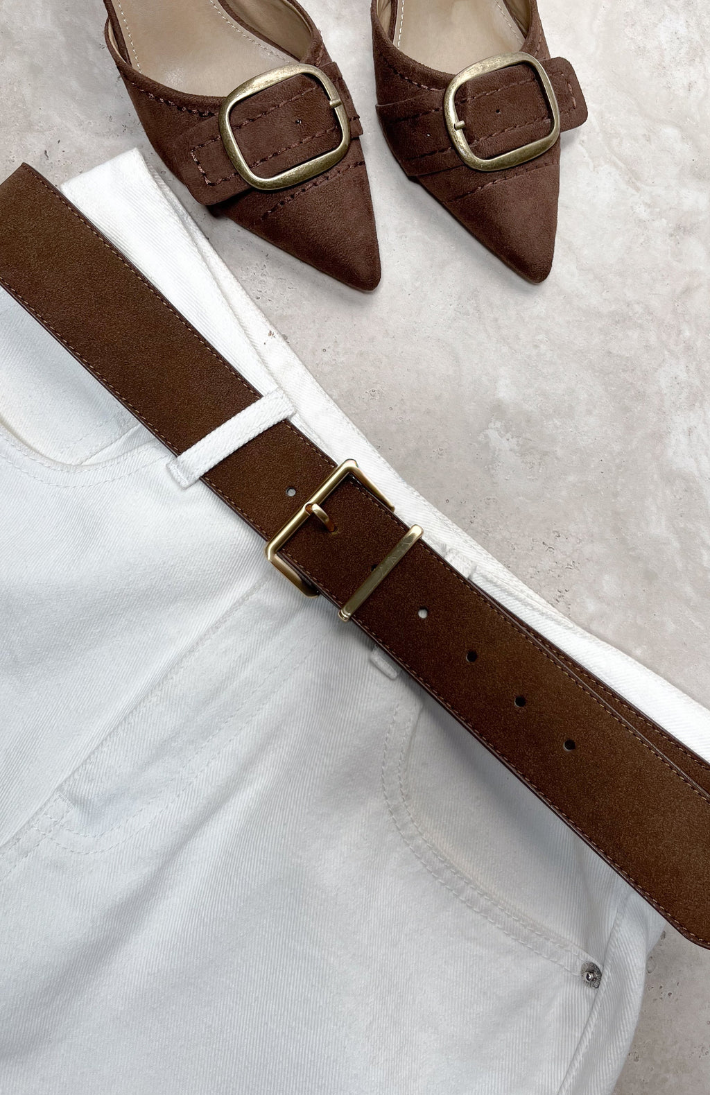 White Fox Robin Belt Chocolate Faux Suede