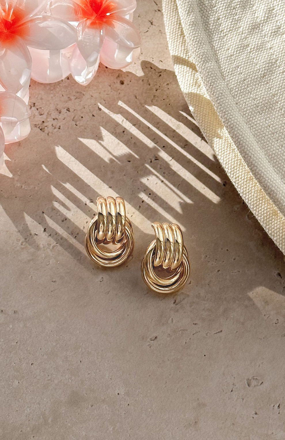 White Fox Michael Earrings Gold
