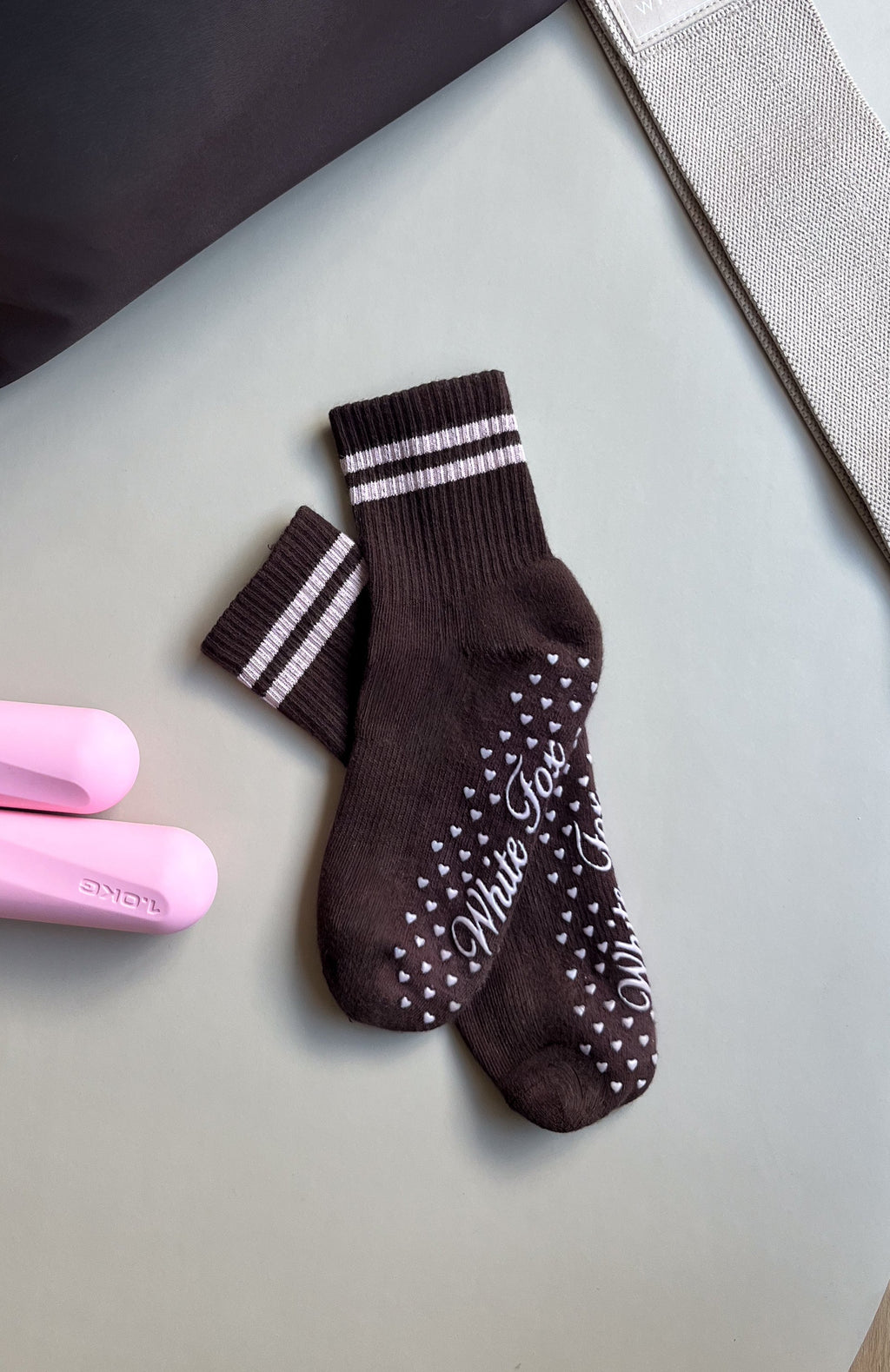 White Fox Check Your Moves Grip Socks Chocolate/Dusty Pink