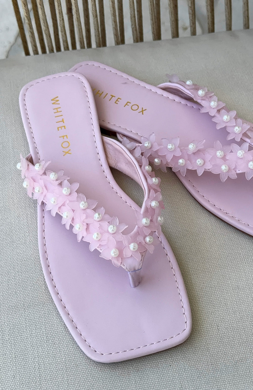 White Fox Lyle Thong Sandals Baby Pink