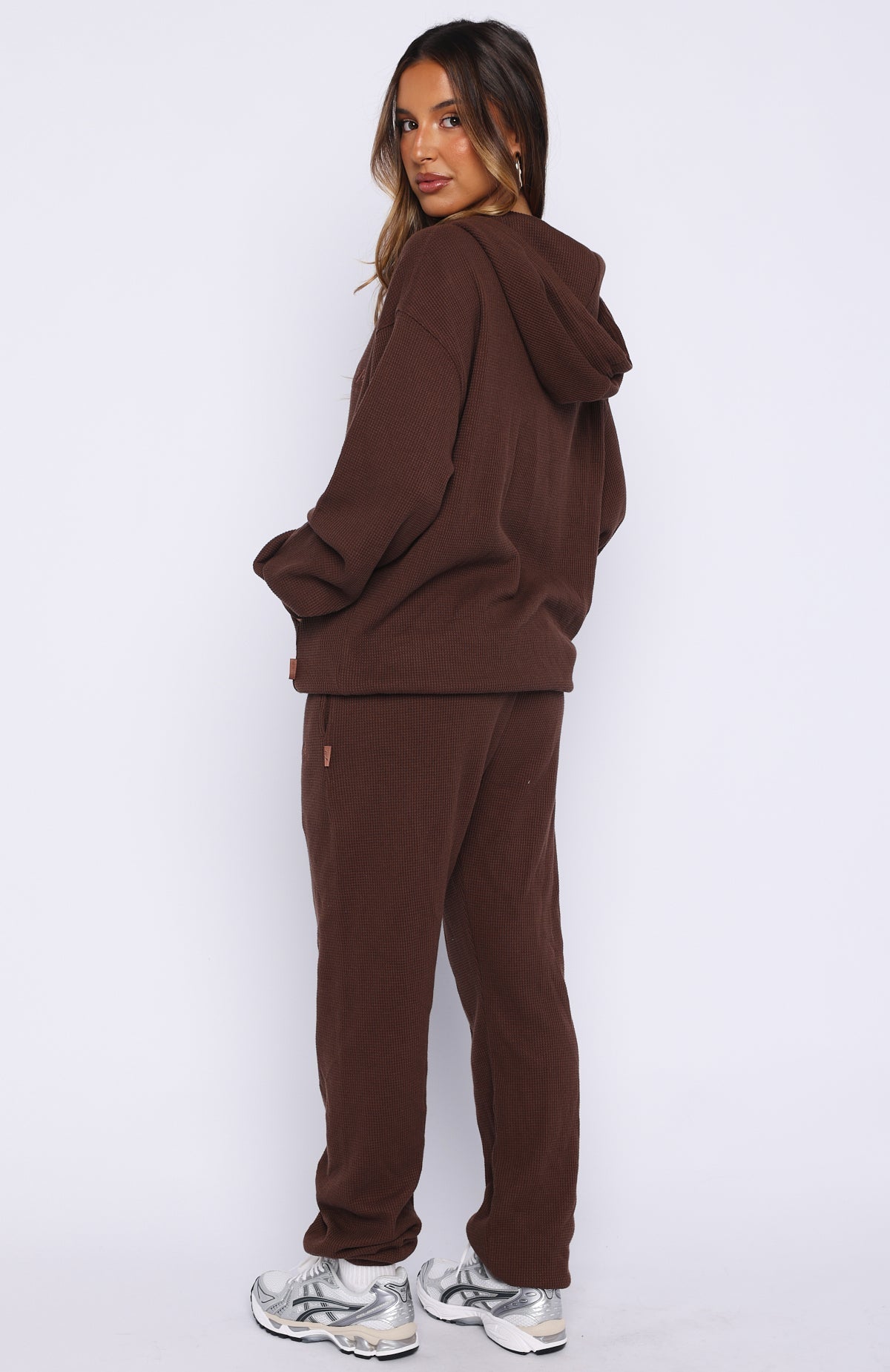 White Fox Moving Out Waffle Sweatpants Chocolate