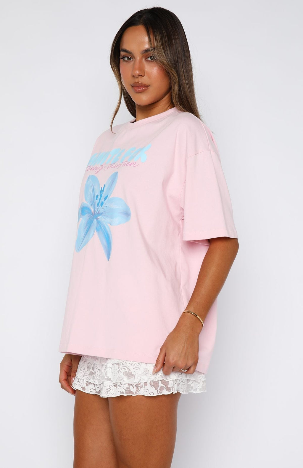 White Fox Got That Glow Oversized Tee Pink
