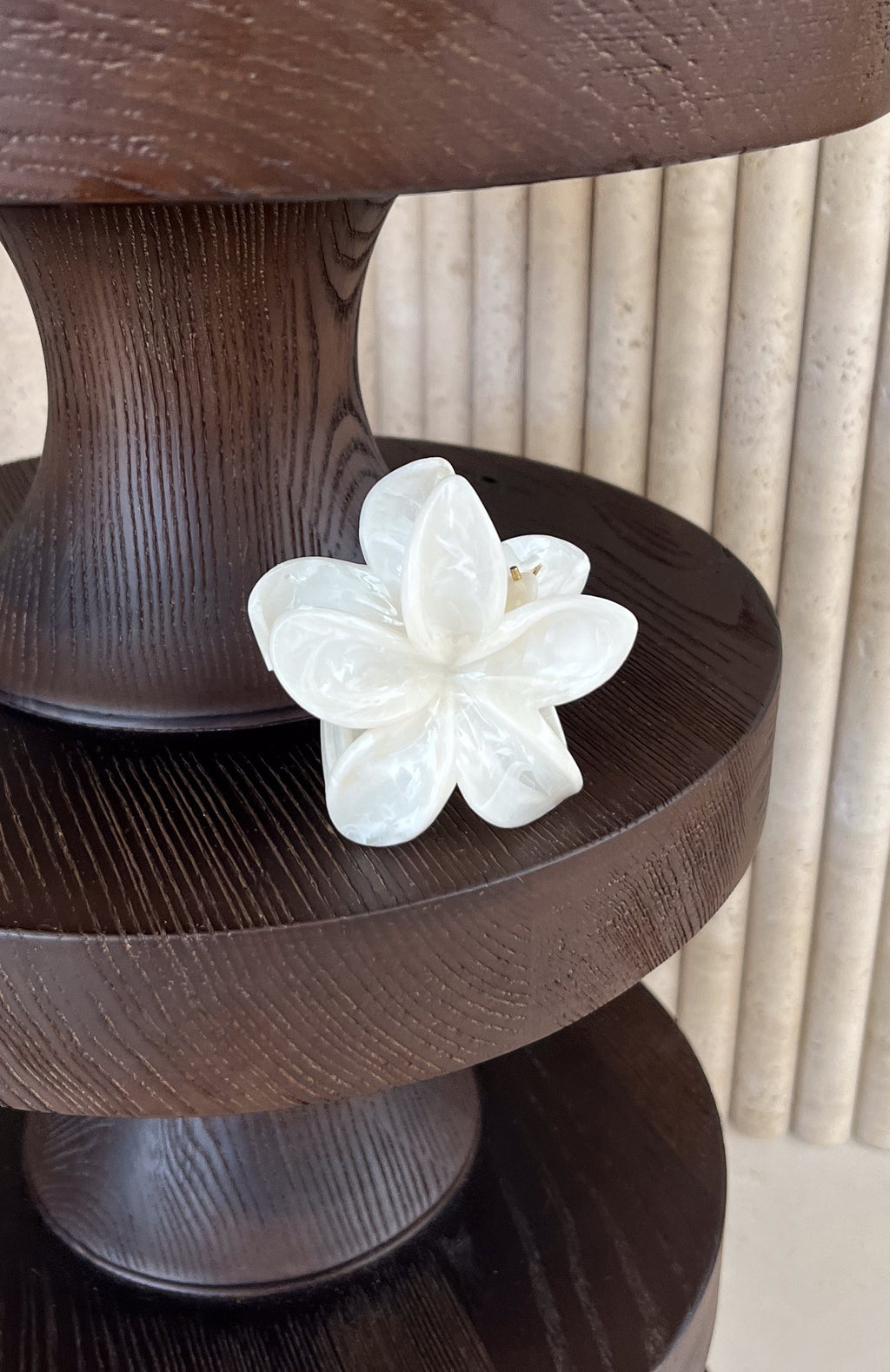 White Fox Floral Charm Hair Clip White Marble