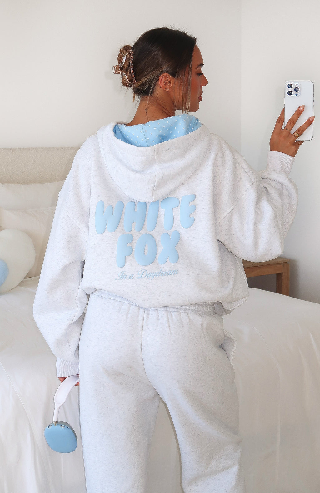 White Fox Daydreamers Nadia Oversized Hoodie Grey Marle