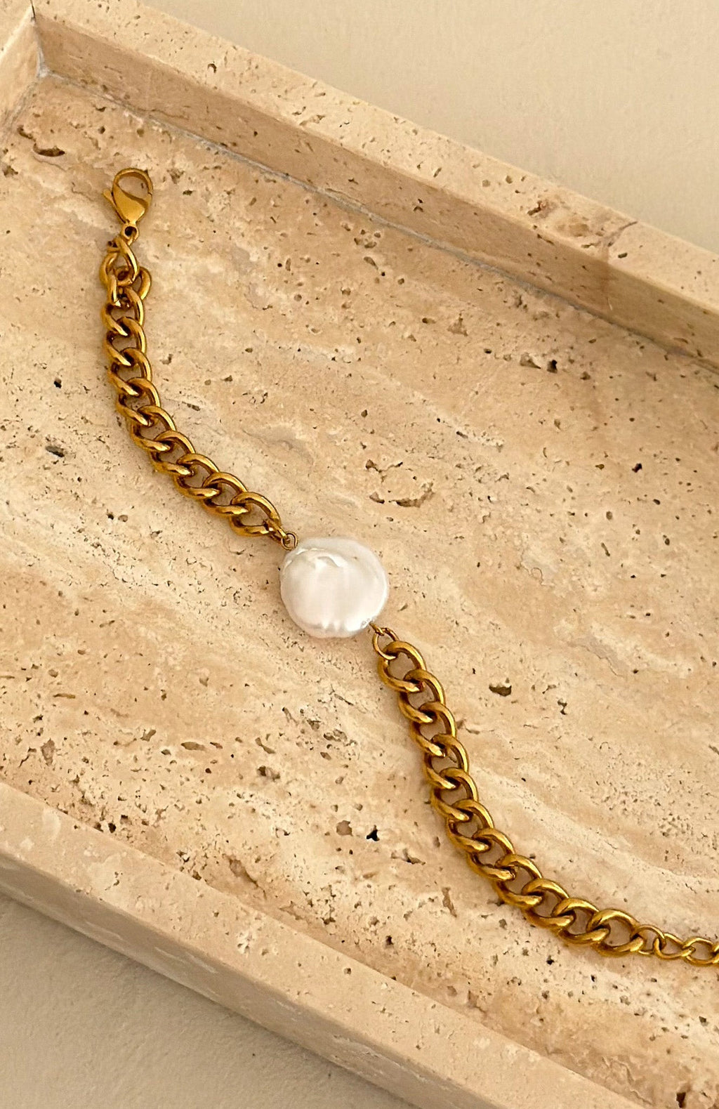 White Fox Lawson Bracelet Gold