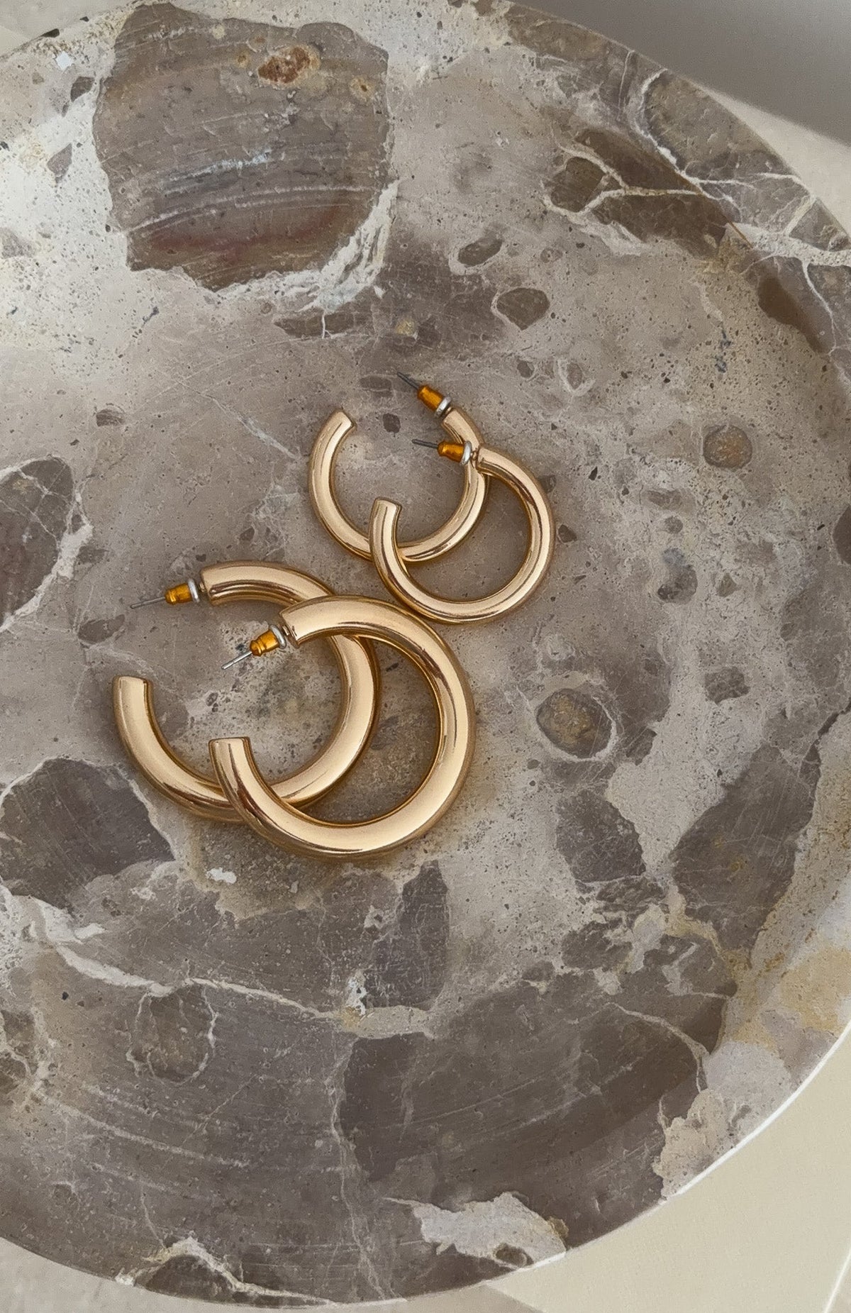 White Fox Oakley Earring Set Gold