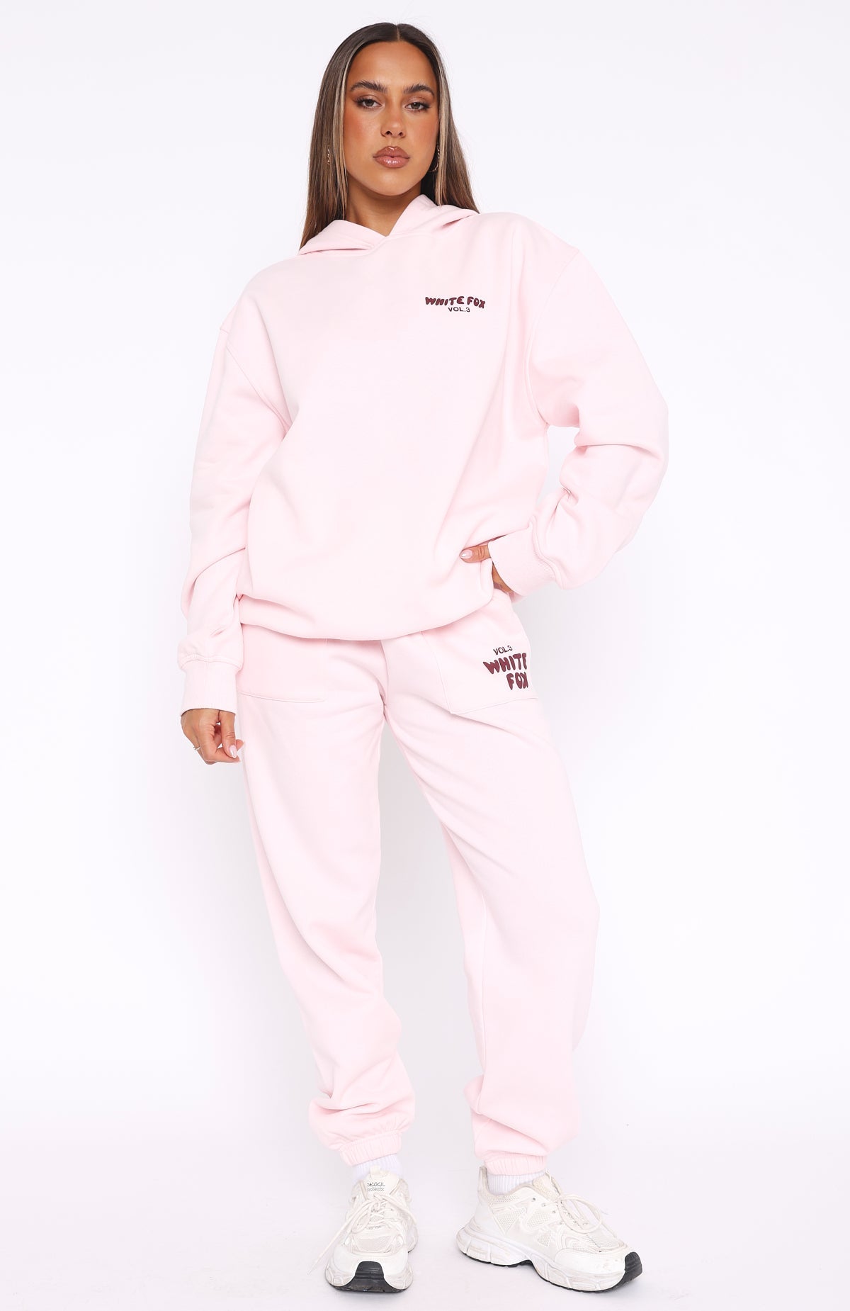 White Fox Offstage Sweatpants Cupcake