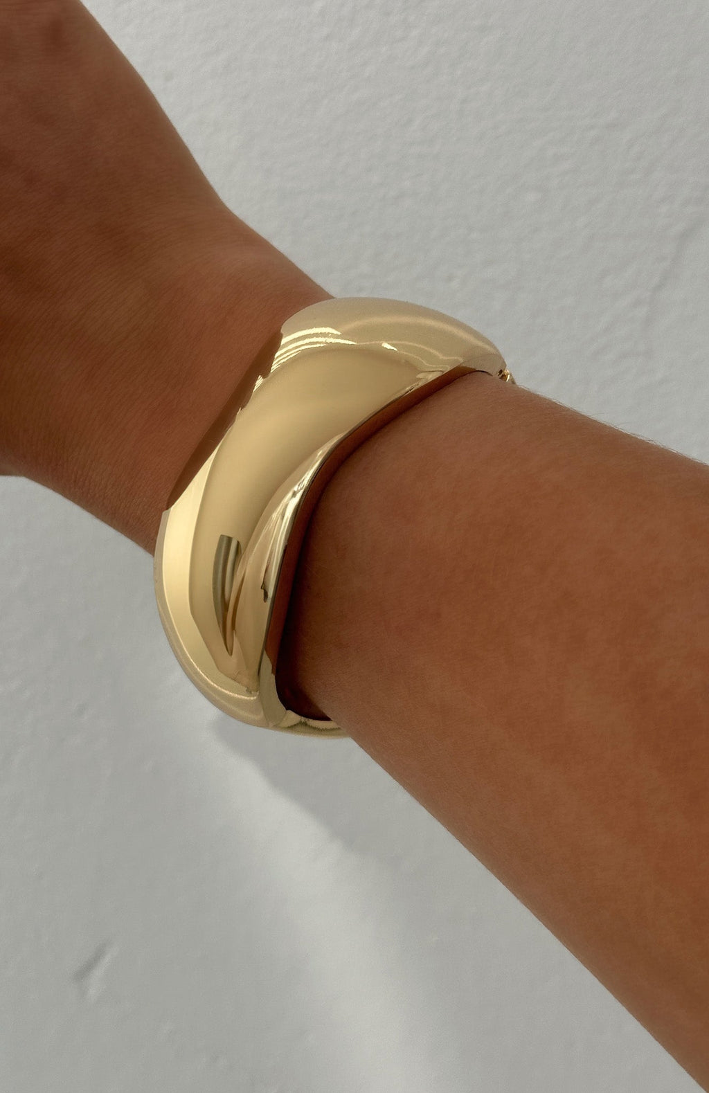 White Fox Jayde Bracelet Gold