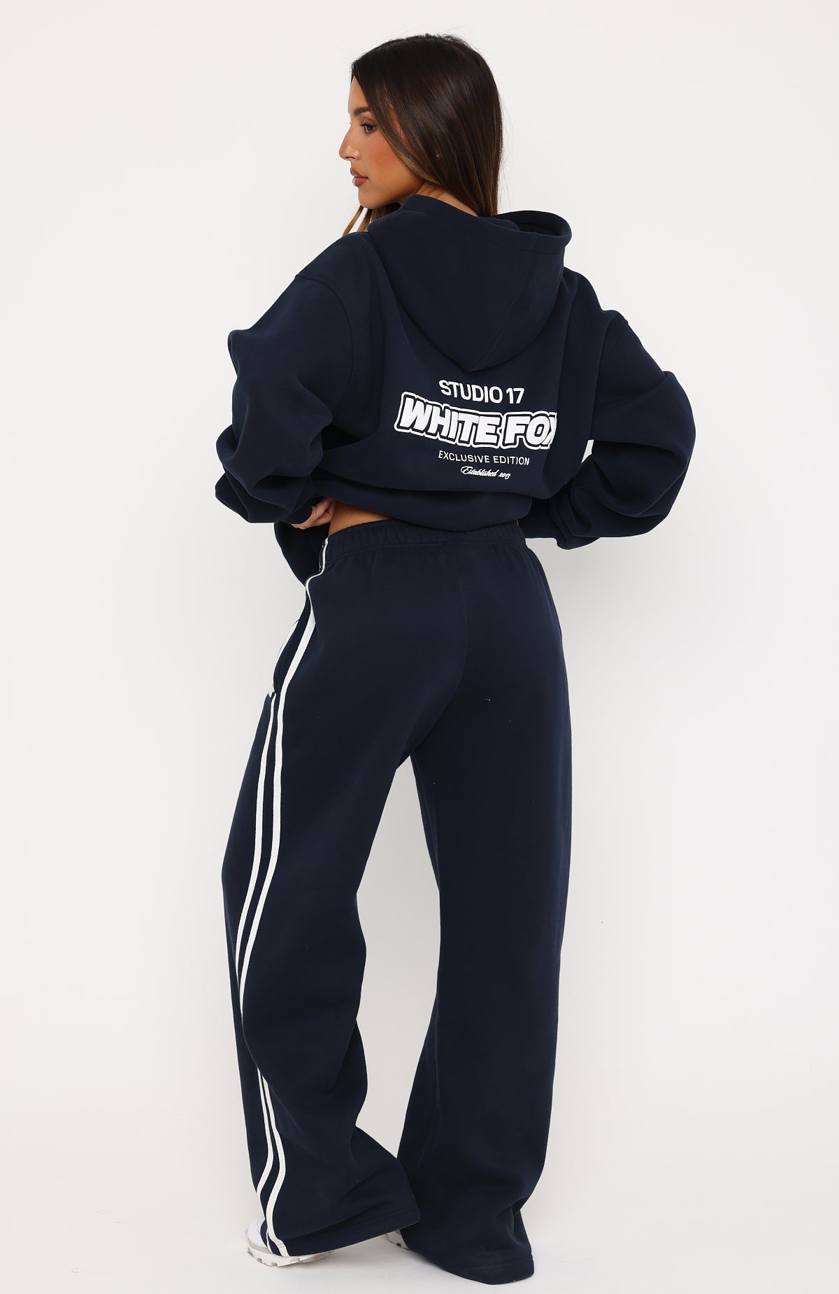 White Fox Studio 17 Spencer Wide Leg Sweatpants Navy