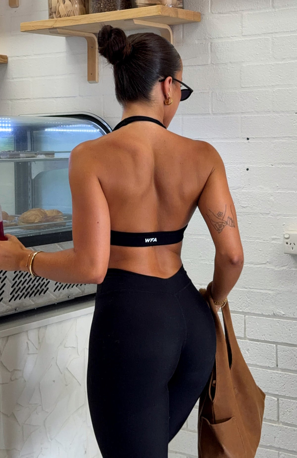 White Fox Sprint Sports Bra Black