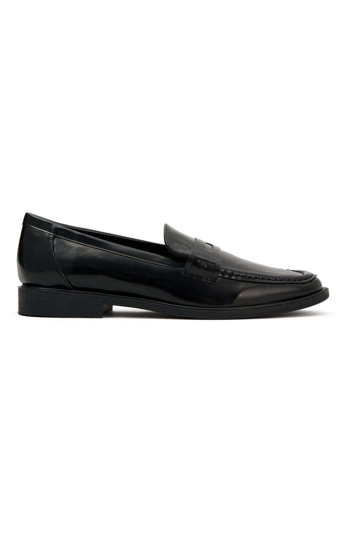 White Fox Judson Loafers Black