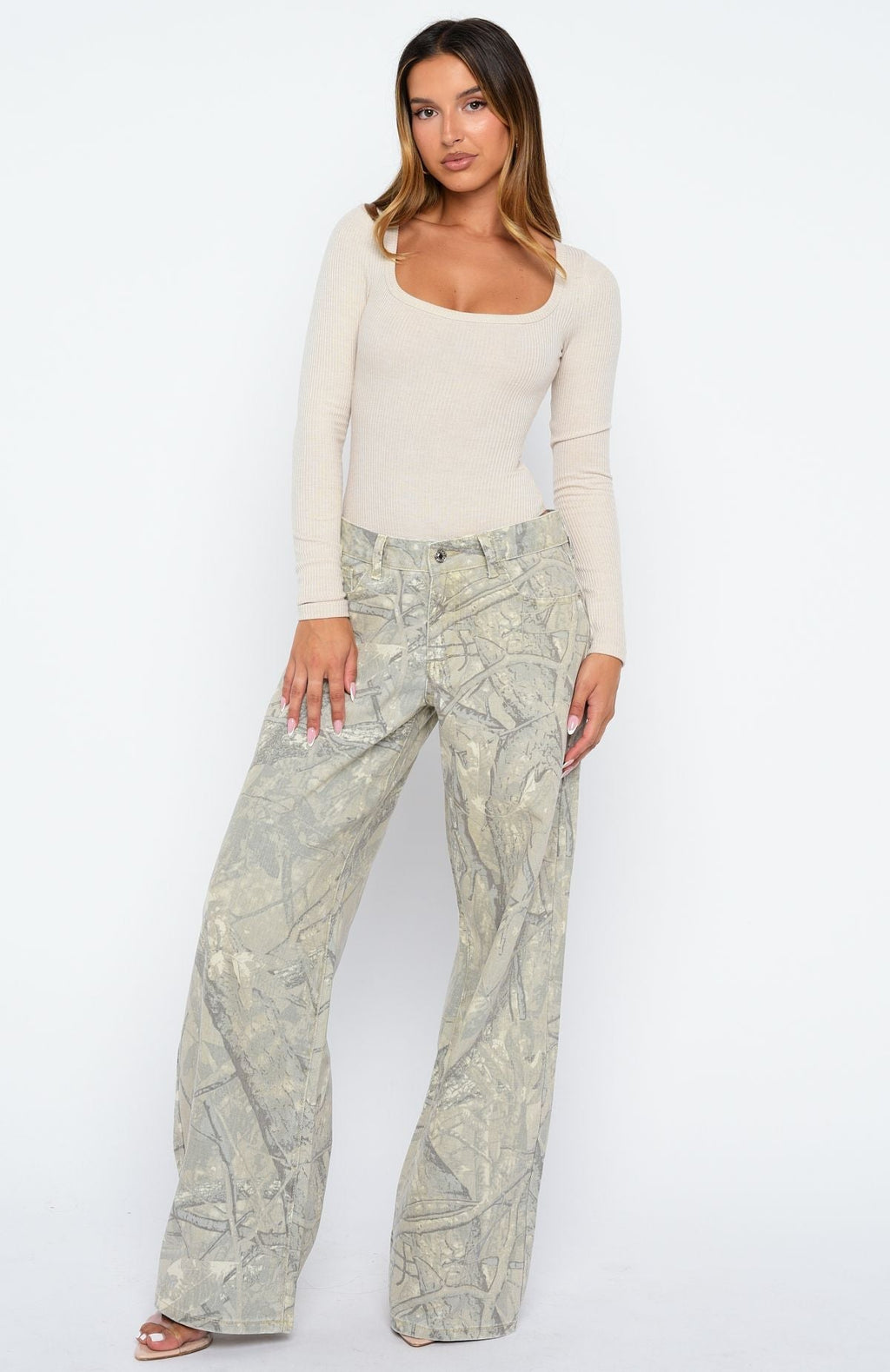 White Fox Easy Weekend Ribbed Long Sleeve Bodysuit Oat