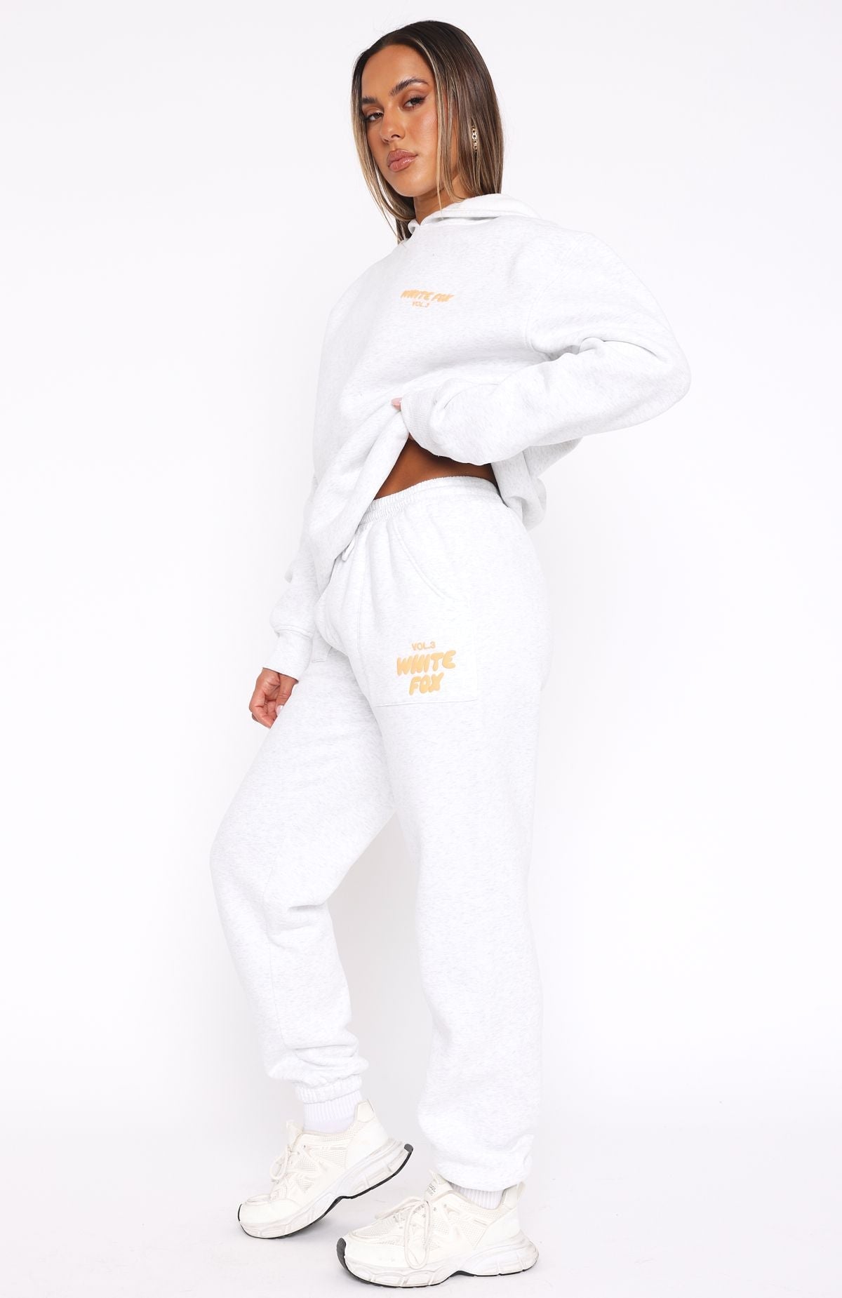 White Fox Offstage Sweatpants Peach Fizz