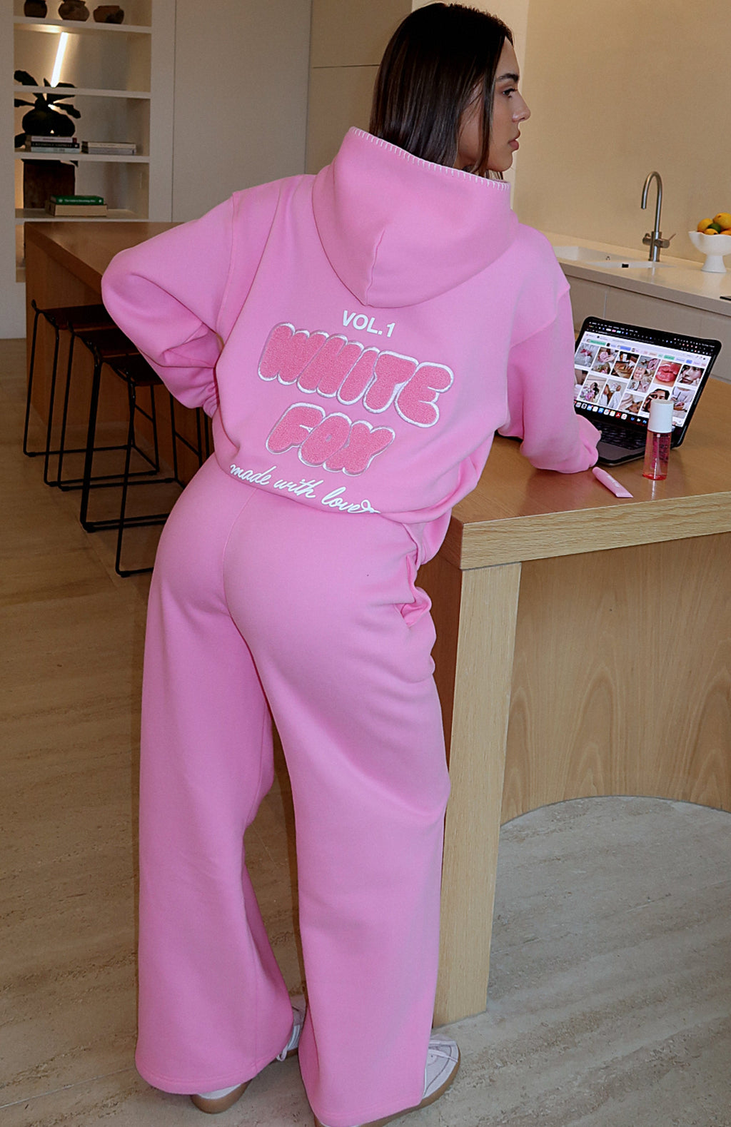 White Fox Vol. 1 Wide Leg Sweatpants Bubblegum